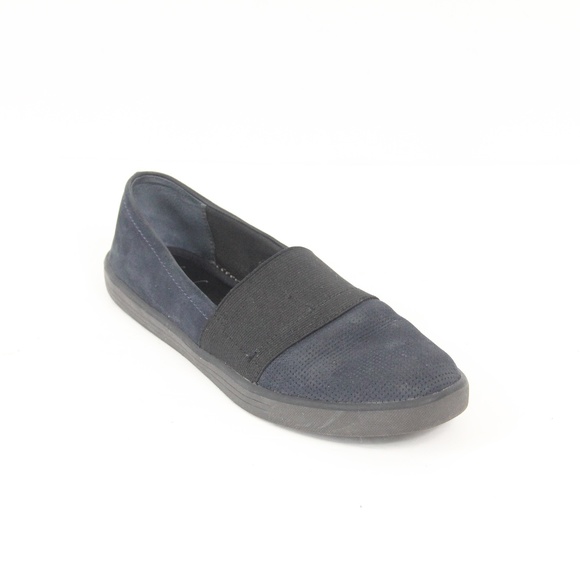 Franco Sarto Artist Slip on Shoes Sneakers Flats - Picture 2 of 7